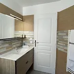 Central 3* Biarritz